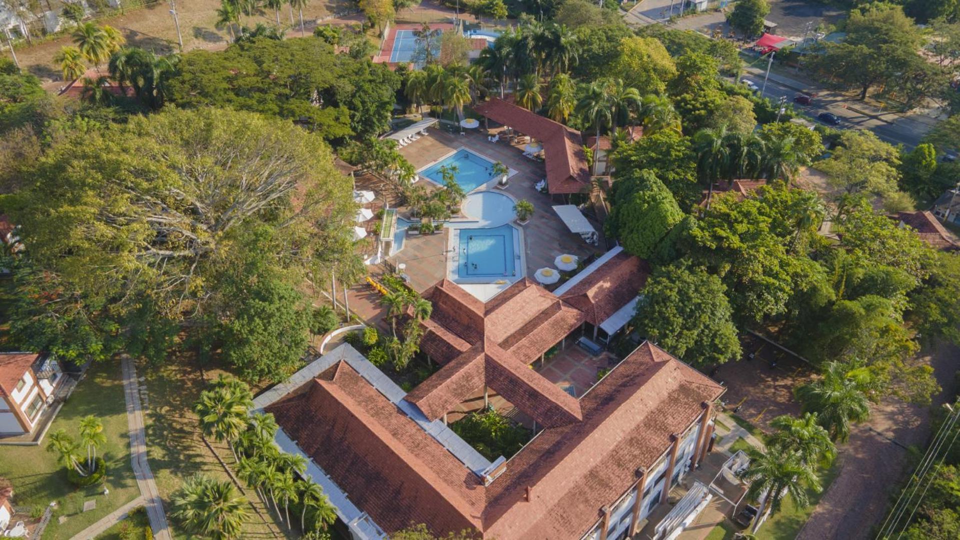 By On Vacation Girardot
