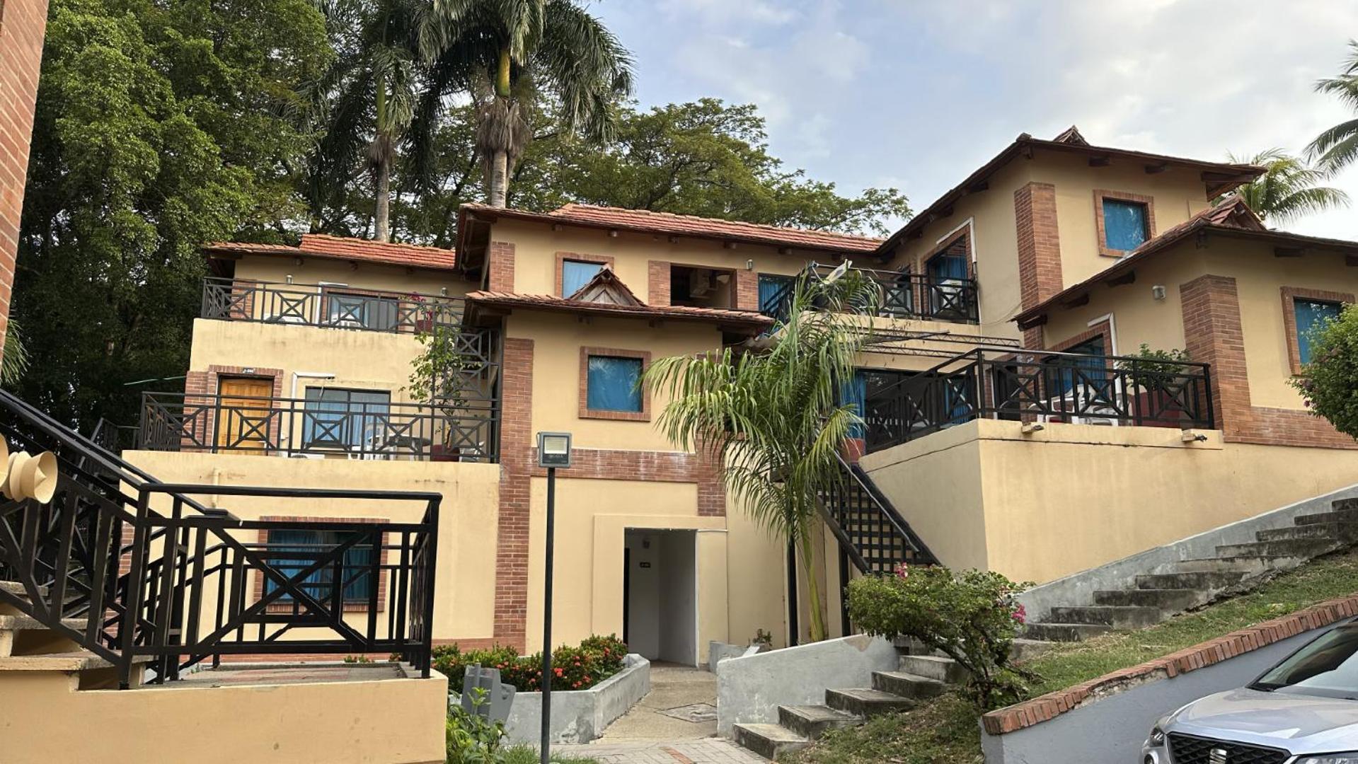 On Vacation Hotel Girardot