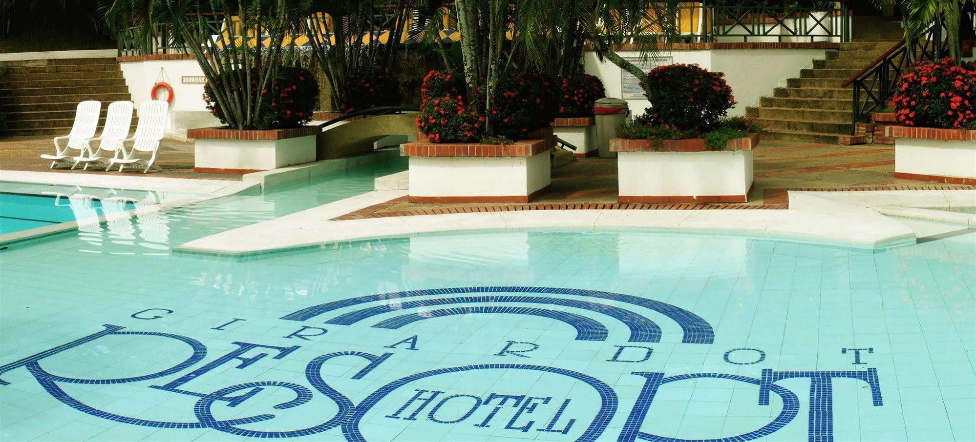 On Vacation Hotel